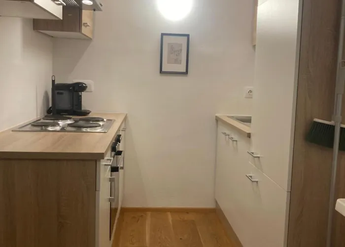 Airins Sleep & Go Apartament Villach